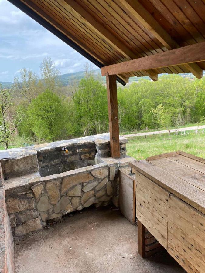 Villa Vikendica I Vajat Vrbica à Kalesija Extérieur photo