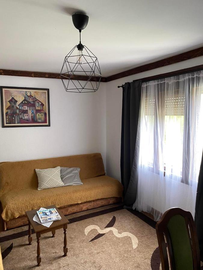 Villa Vikendica I Vajat Vrbica à Kalesija Extérieur photo