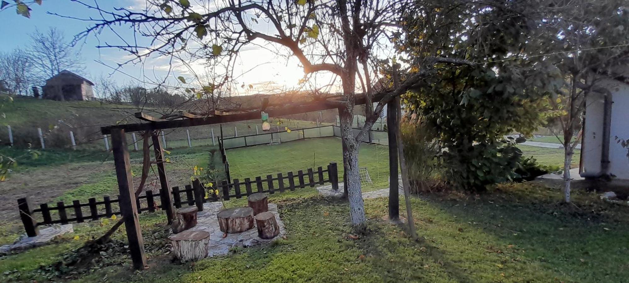 Villa Vikendica I Vajat Vrbica à Kalesija Chambre photo